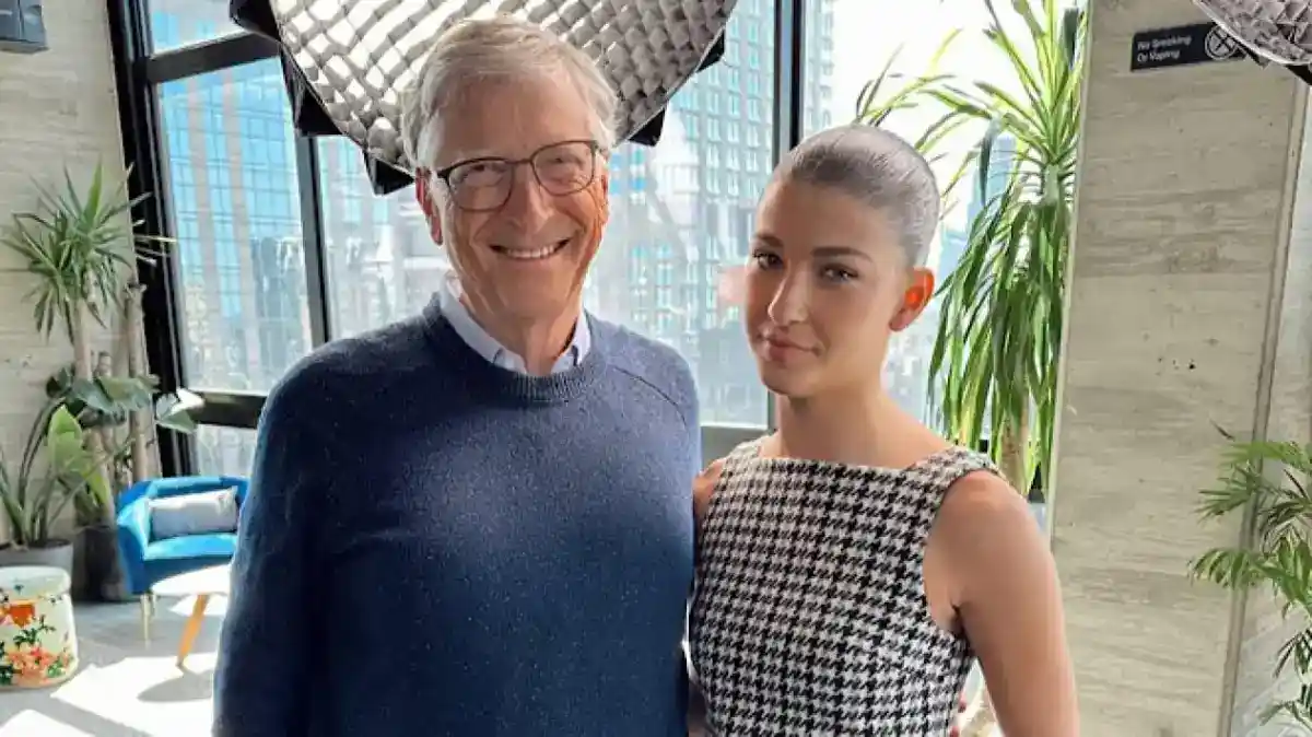 Bill Gates Soroti Dampak Transisi AI terhadap Pekerjaan dan Kehidupan Manusia