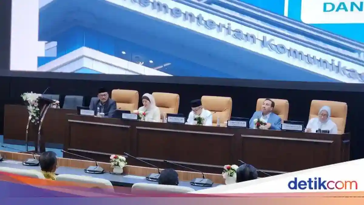Risiko Perundungan Digital Anak Indonesia Jadi Sorotan Menkomdigi