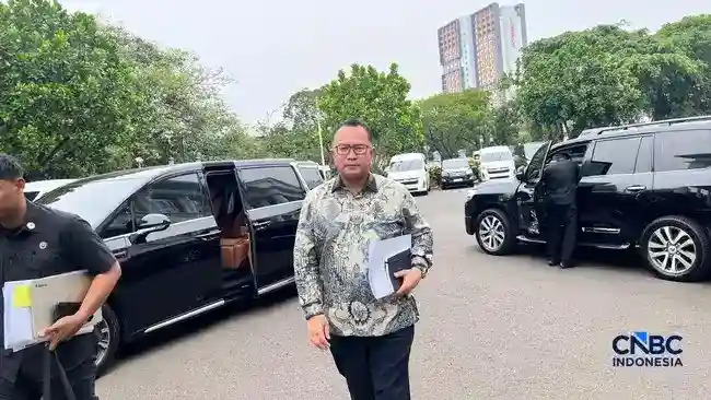 Prabowo Panggil Kepala BRIN, Bahas Laporan Riset hingga Bahan Pemadam dari Singkong