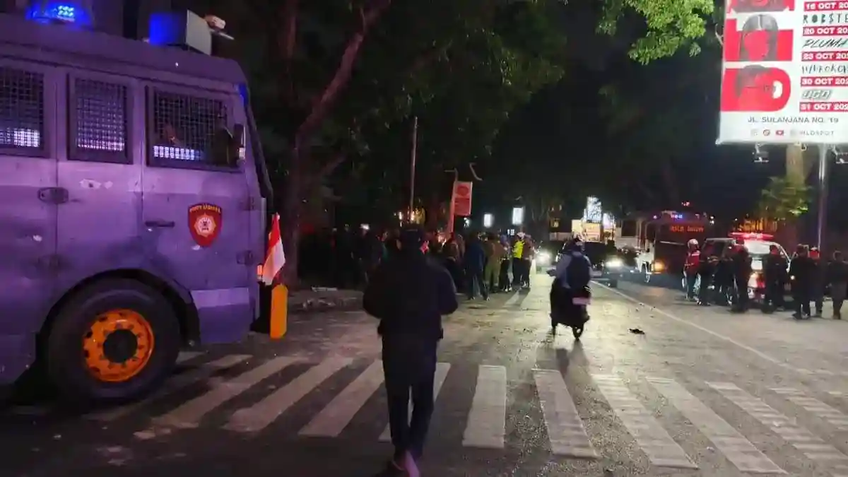 Penanganan Kasus Penyerangan Polisi Seusai Demonstrasi di Bandung