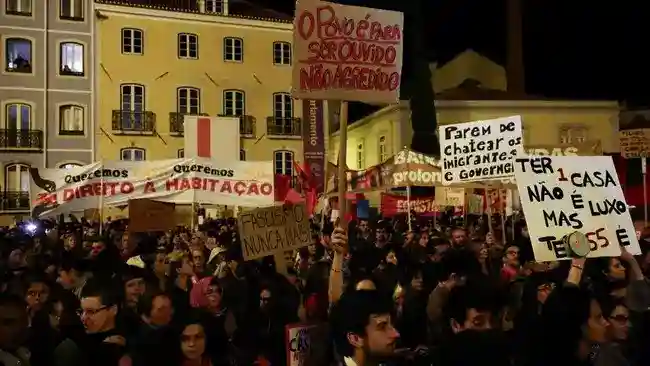 Krisis Hunian Portugal Picu Ribuan Orang Kepung Parlemen di Lisbon