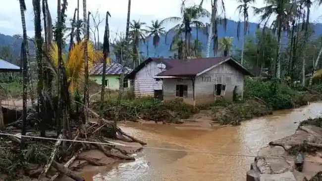 BNPB Perkuat Peringatan Bencana saat Musim Hujan dan Ancaman Rob